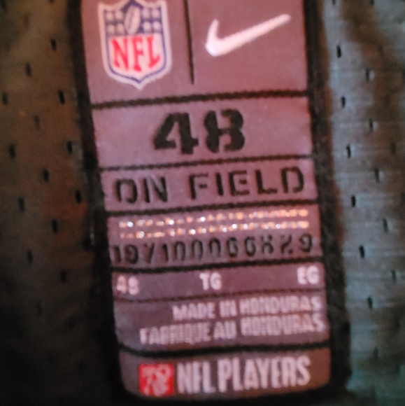 Philadelphia Eagles Carson Wentz jersey - Picture 6 of 6